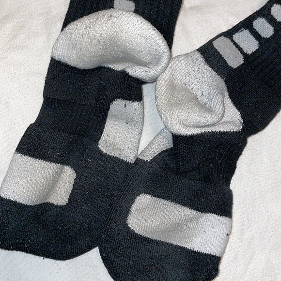 Nike - Picture 3 of 3